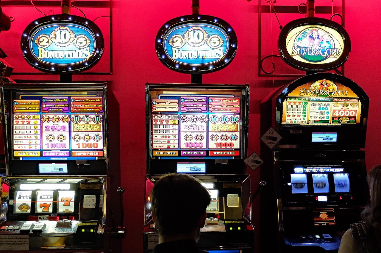 Live Baccarat Real Dealer Myanmar ကာစီနို ကစားနည်း